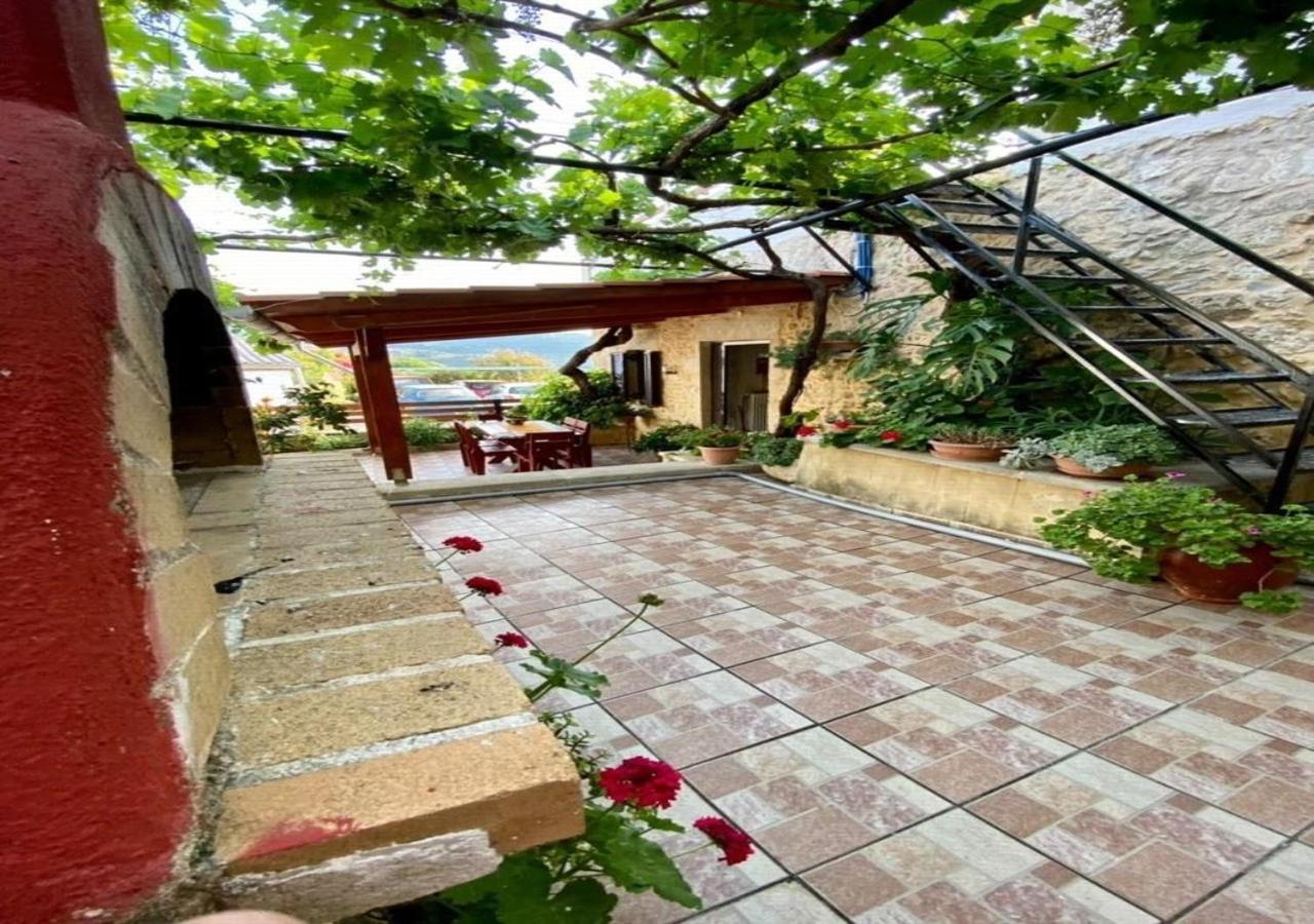 Nikos Traditional House Maláthirosz Kültér fotó